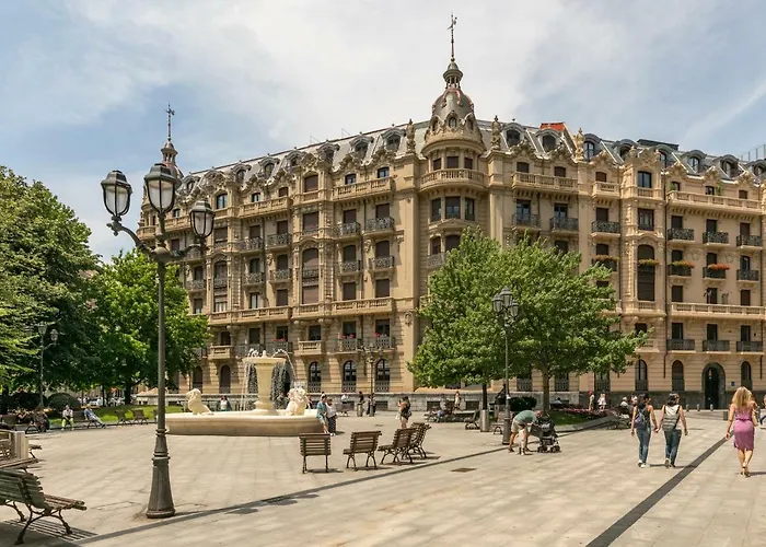 Heros By Forever דירה